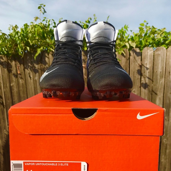 nike untouchable 1 cleats